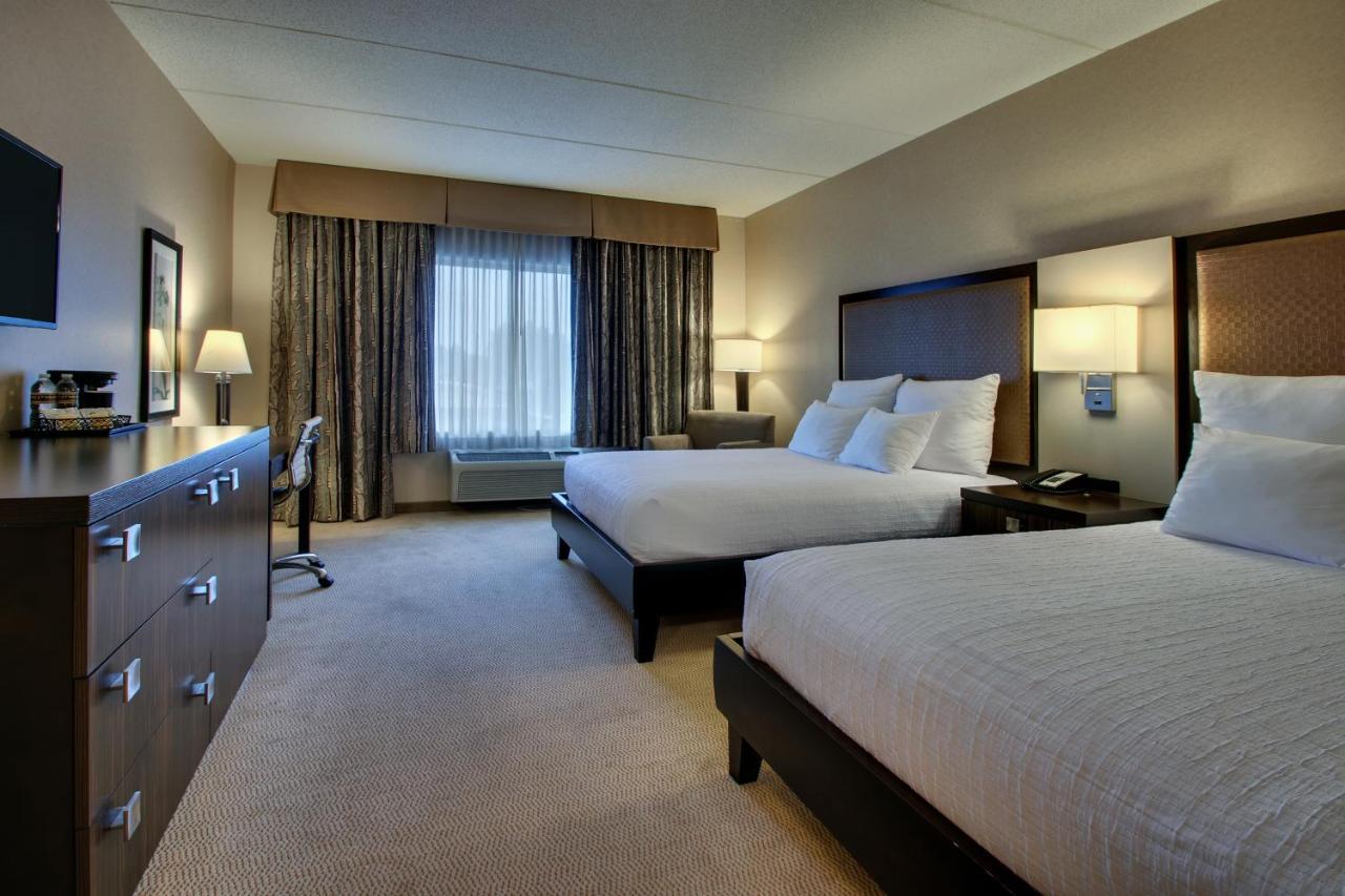 The Inn At Charles Town / Hollywood Casino Zewnętrze zdjęcie